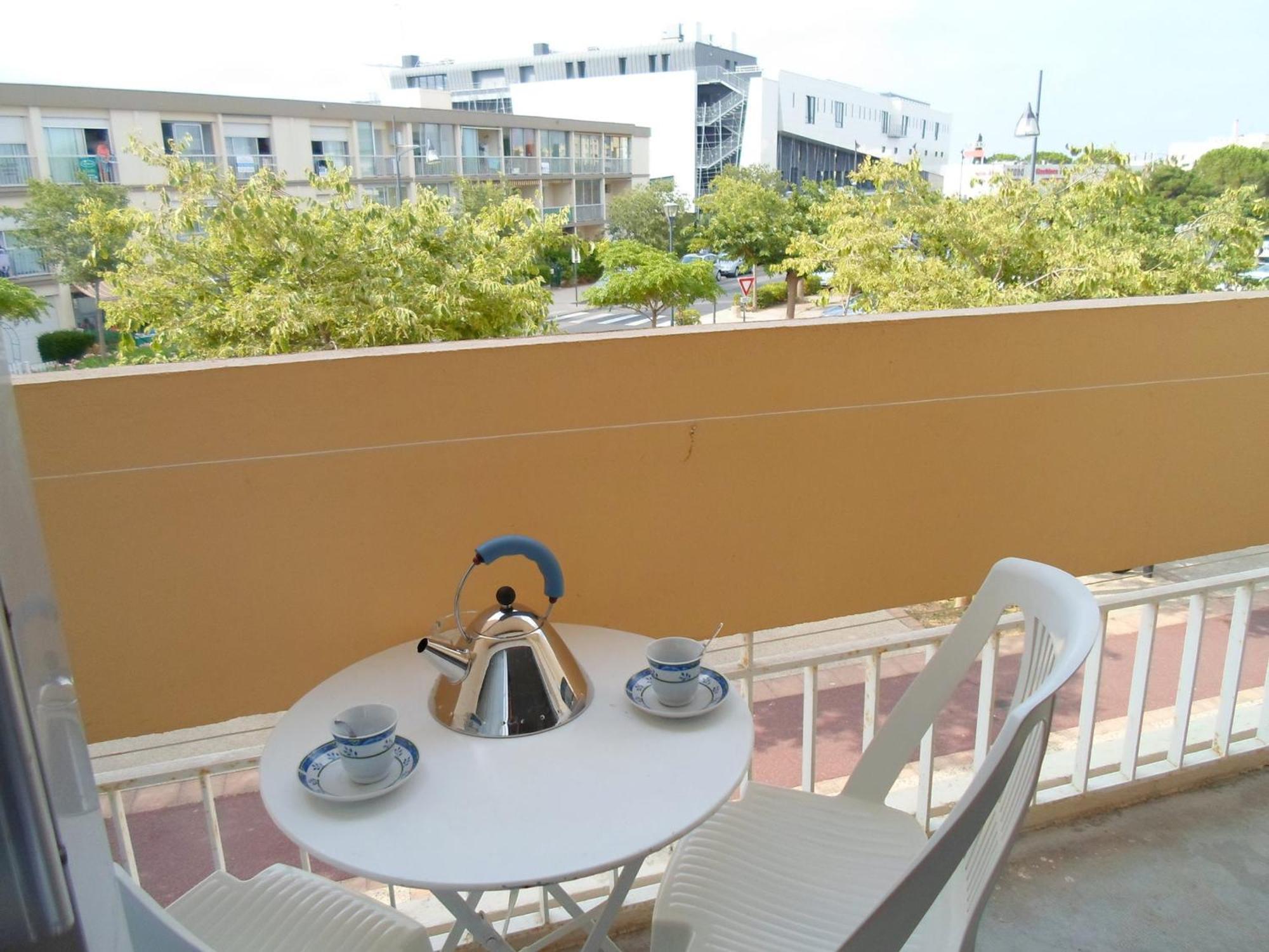 Appartement Climatise Avec Balcon, Parking Prive, Wifi - Proche Thermes Et Etang - Fr-1-503-23 Balaruc-les-Bains Ngoại thất bức ảnh